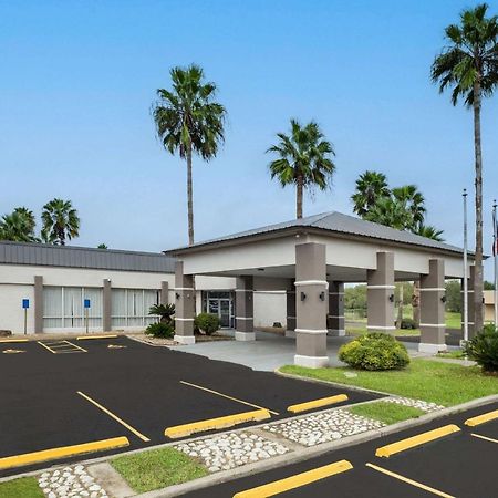 Quality Inn Alice Bagian luar foto