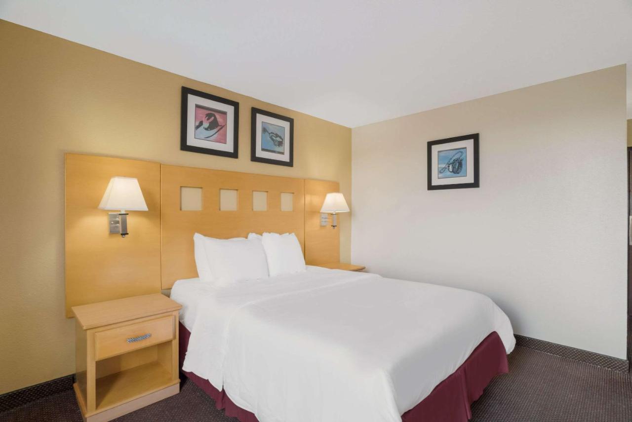 Quality Inn Alice Bagian luar foto