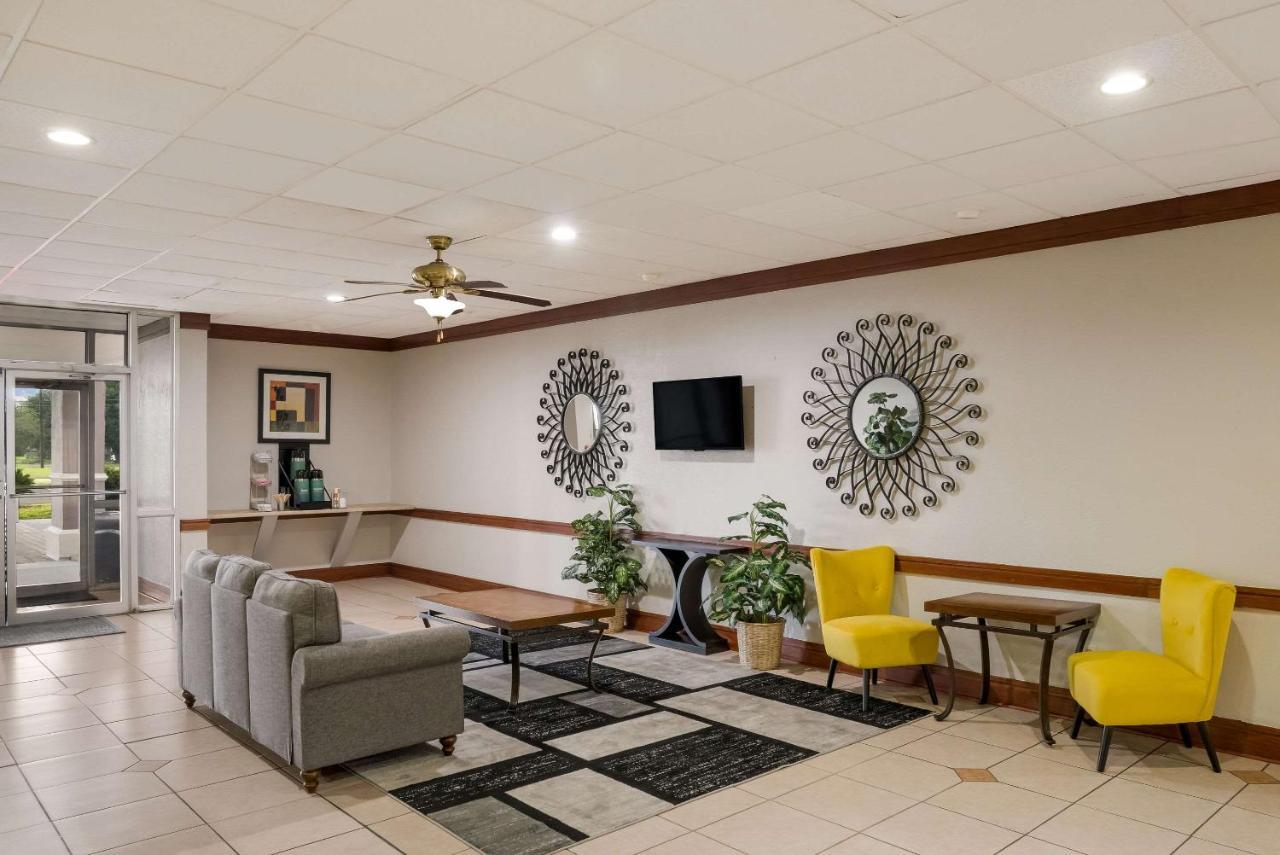 Quality Inn Alice Bagian luar foto