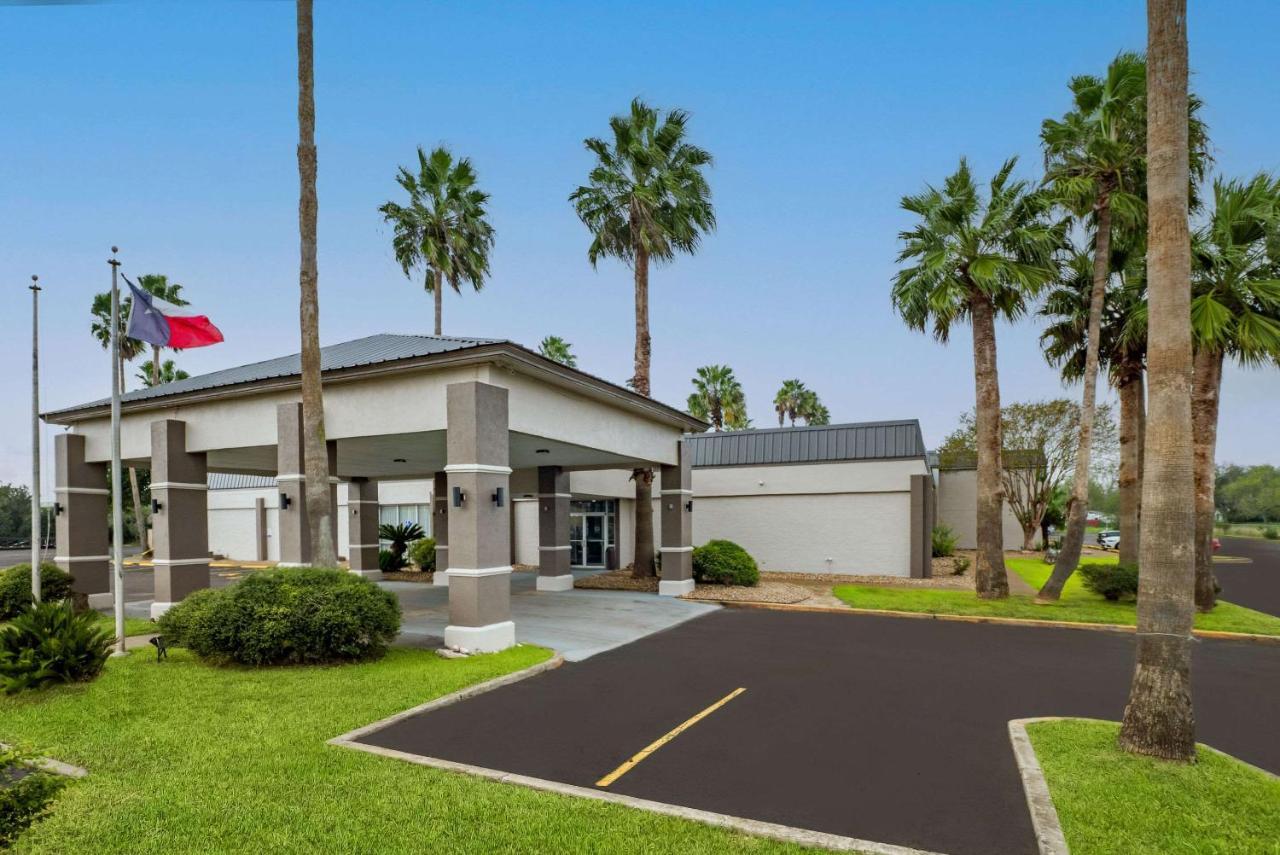 Quality Inn Alice Bagian luar foto